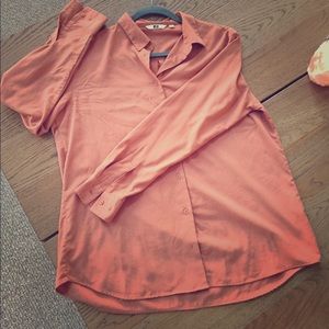 Uniqlo button down shirt